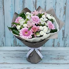 Букет цветов из:  Герберы, Альстромерии и Хризантемы в Горном Забайкальского края