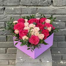 Цветочная композиция из Розы в коробке в Горном Забайкальского края