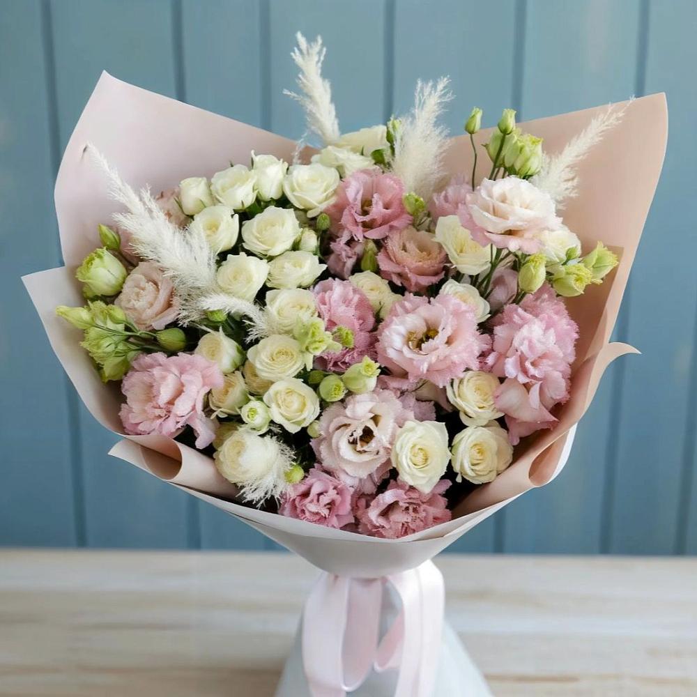 Букет цветов из: Альстромерии и Розы в Горном Забайкальского края