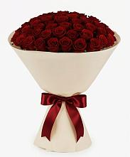 Букет 101 Бордовая роза Блэк Бакарра в Горном Забайкальского края