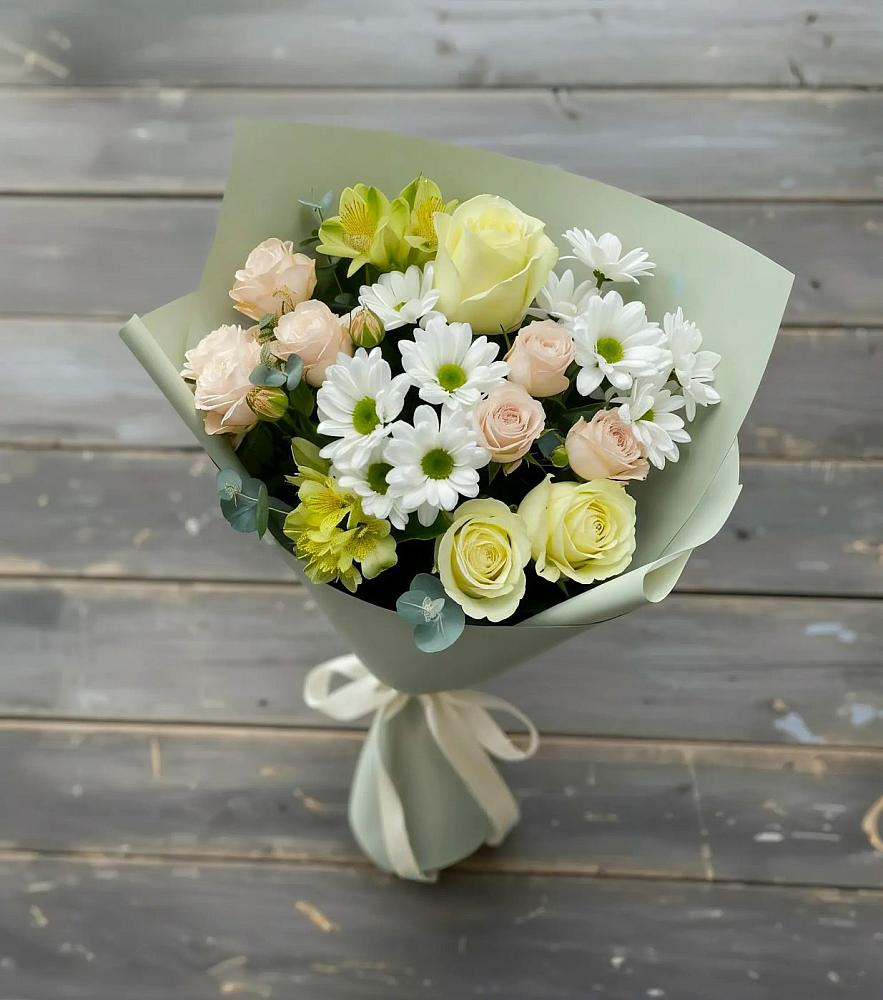Букет цветов из: Альстромерии, Розы и Хризантемы в Горном Забайкальского края