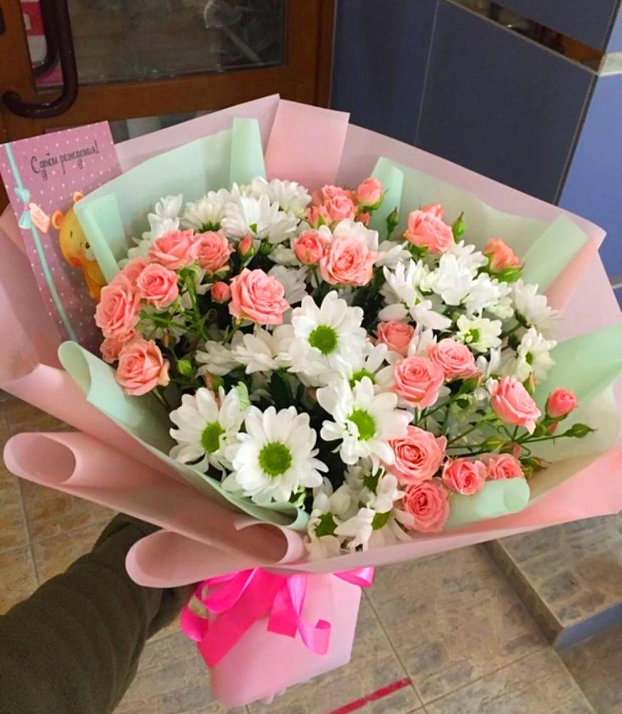 Букет цветов из: Розы и Хризантемы в Горном Забайкальского края