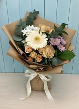 Букет цветов из:  Герберы и Хризантемы в Горном Забайкальского края