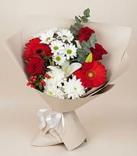 Букет цветов из:  Розы, Хризантемы, Герберы и Лилии в Горном Забайкальского края
