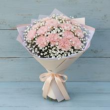 Букет цветов из:  Гвоздики в Горном Забайкальского края