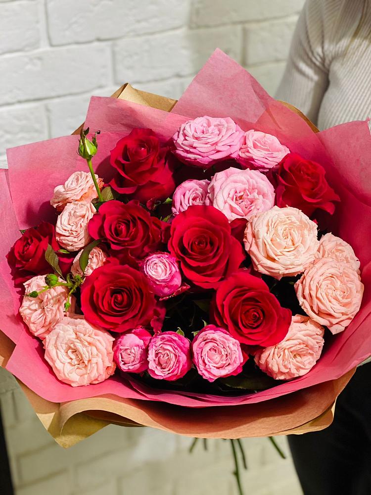 Букет цветов из: Розы в Горном Забайкальского края