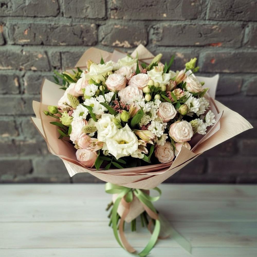 Букет цветов из: Альстромерии, Розы и Хризантемы в Горном Забайкальского края