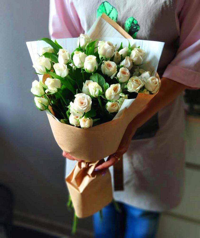 Букет цветов из: Розы в Горном Забайкальского края