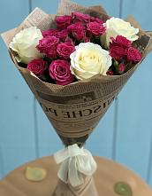 Букет цветов из:  Розы в Горном Забайкальского края