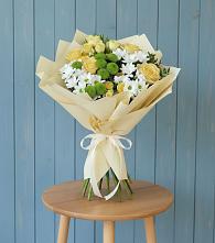 Букет цветов из:  Хризантемы и Розы в Горном Забайкальского края