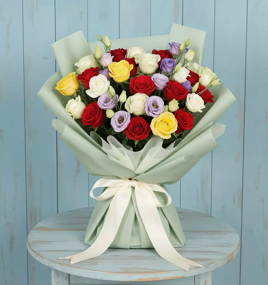 Букет цветов из: Розы в Горном Забайкальского края