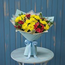 Букет цветов из:  Альстромерии и Хризантемы в Горном Забайкальского края