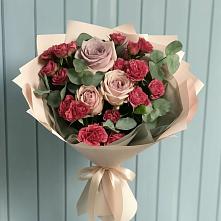 Букет цветов из:  Гвоздики и Розы в Горном Забайкальского края