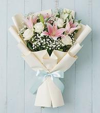 Букет цветов из:  Лилии в Горном Забайкальского края