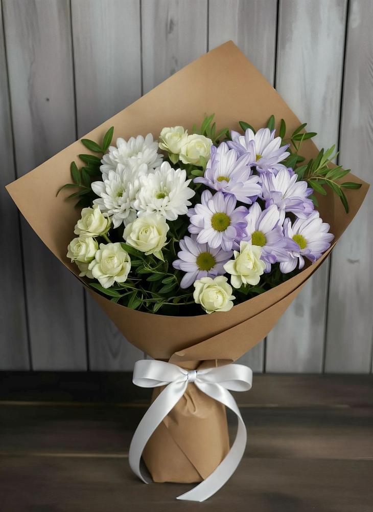 Букет цветов из: Хризантемы и Розы в Горном Забайкальского края